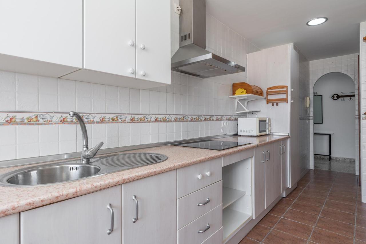 Tuguest Heroe Apartment Málaga Eksteriør billede