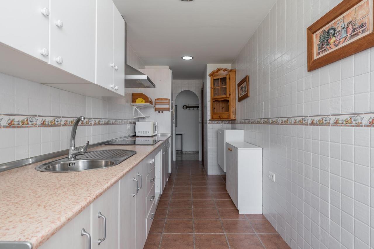 Tuguest Heroe Apartment Málaga Eksteriør billede