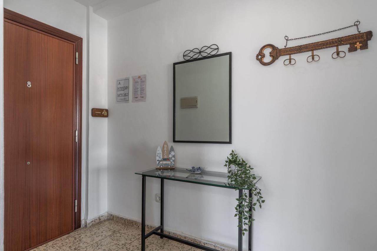 Tuguest Heroe Apartment Málaga Eksteriør billede