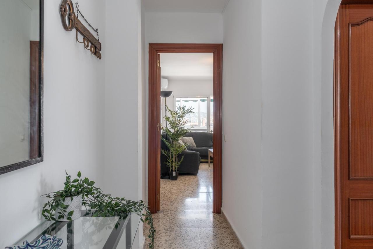 Tuguest Heroe Apartment Málaga Eksteriør billede